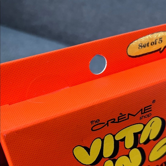 The Crème Shop Vitamin C Brightening Sheet Mask Set of 5 NIB - Picture 6 of 6